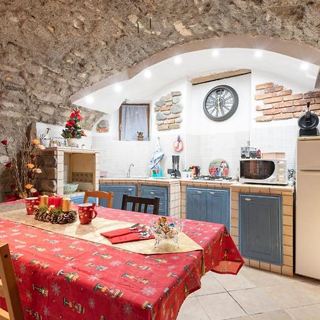 La Taverna Da Irene Roe Exteriér fotografie