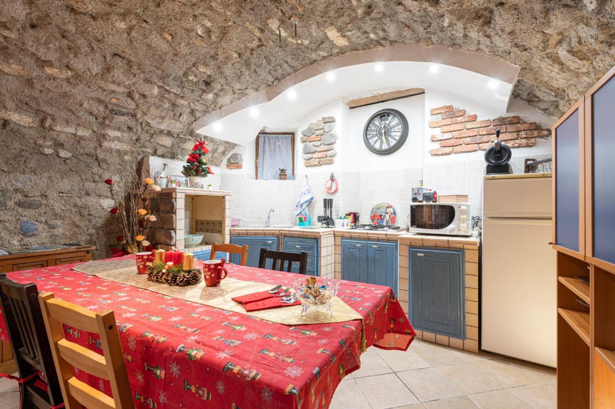 La Taverna Da Irene Roe Exteriér fotografie